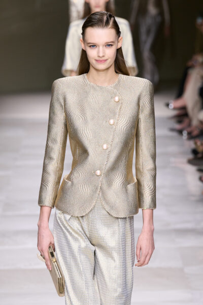 pearlcore na wybiegu Armani Haute Couture Fall 2024