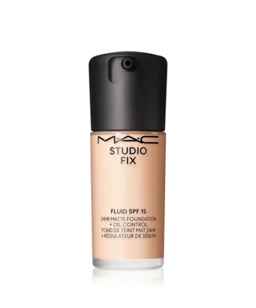 Zimowy podkład MAC Studio Fix Fluid SPF 15 24HR Matte Foundation