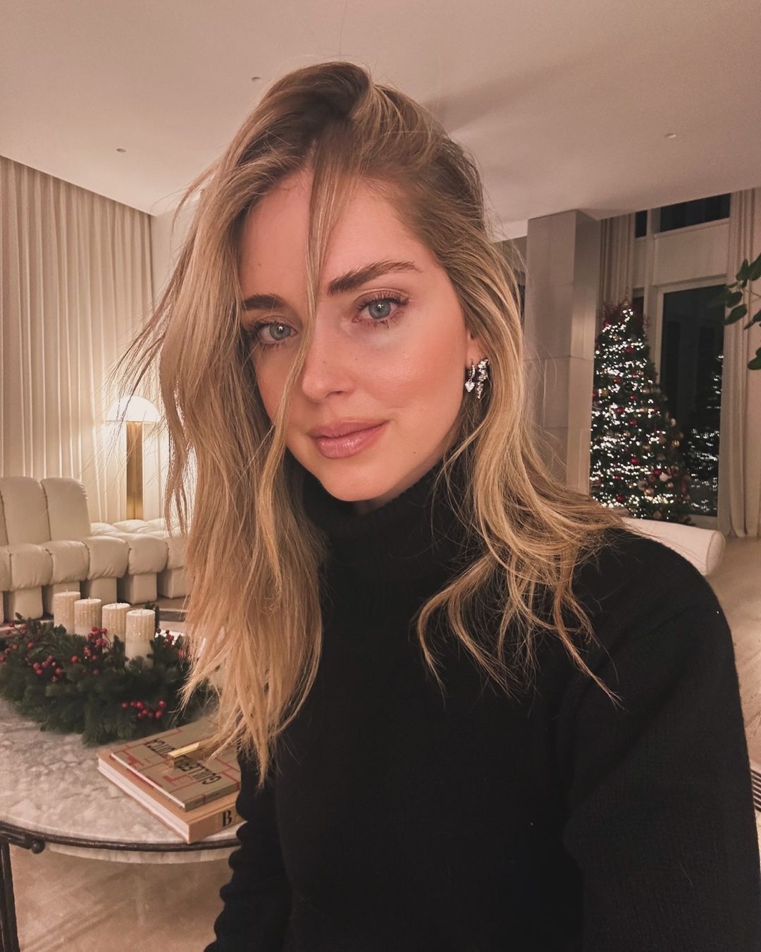 Chiara Ferragni z wymownym postem o zmianach. Wstawiła zdjęcie z nieznajomym