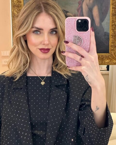 Chiara Ferragni to nie tylko influencerka, ale także bizneswoman. Jej marka z torebkami to globalny sukces