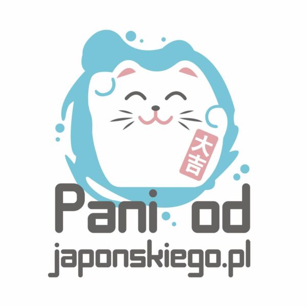 Logo z napisem „Pani od japońskiego” i uśmiechniętym manekineko – japońskim kotem szczęścia, w stylu minimalistycznym z niebieskimi i różowymi akcentami.