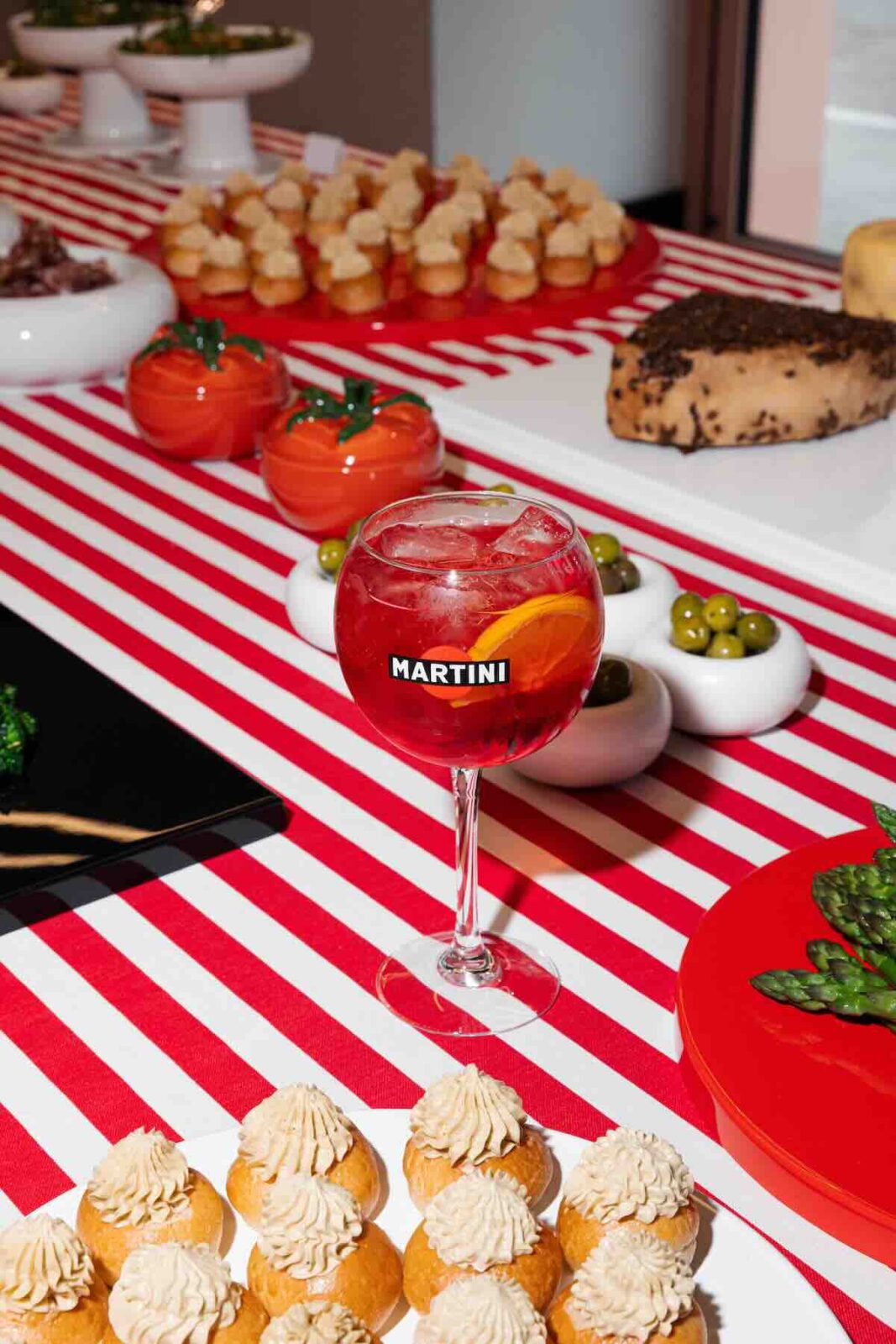 Sztuka makaronu i smak la dolce vita: Martini x Mateo Zielonka w Lupo Pasta Fresca