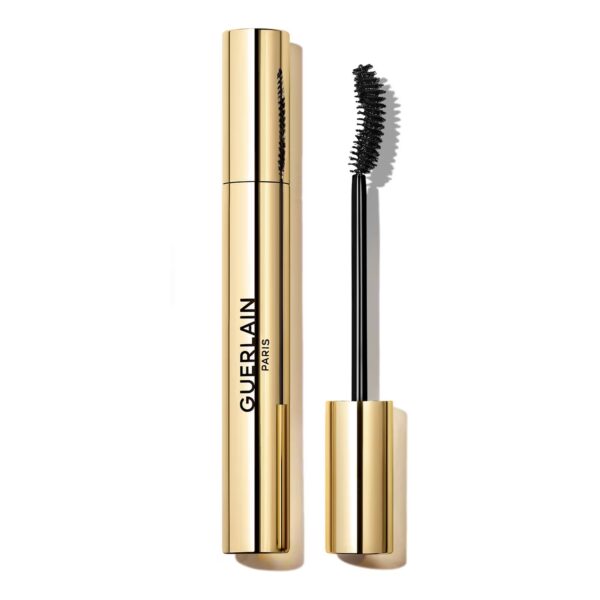 Zdjęcie produktowe tuszu do rzęs Guerlain Noir G Intense Volume Curve 24h. Na zdjęciu: złote opakowanie i szczoteczka.