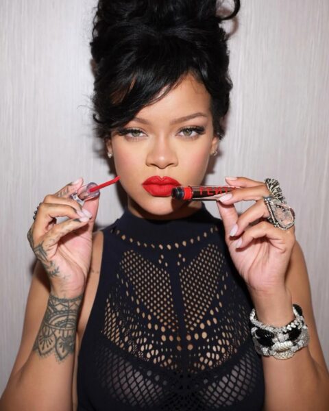 Rihanna straciła fortunę: Nowy ranking Forbes 2025 ujawnia szokujące dane