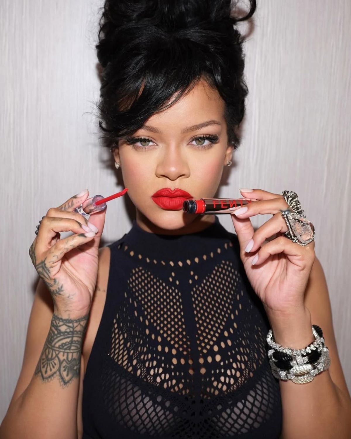 Rihanna straciła fortunę: Nowy ranking Forbes 2025 ujawnia szokujące dane